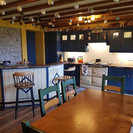 Traditional Irish Farmhouse Annascaul Экстерьер фото
